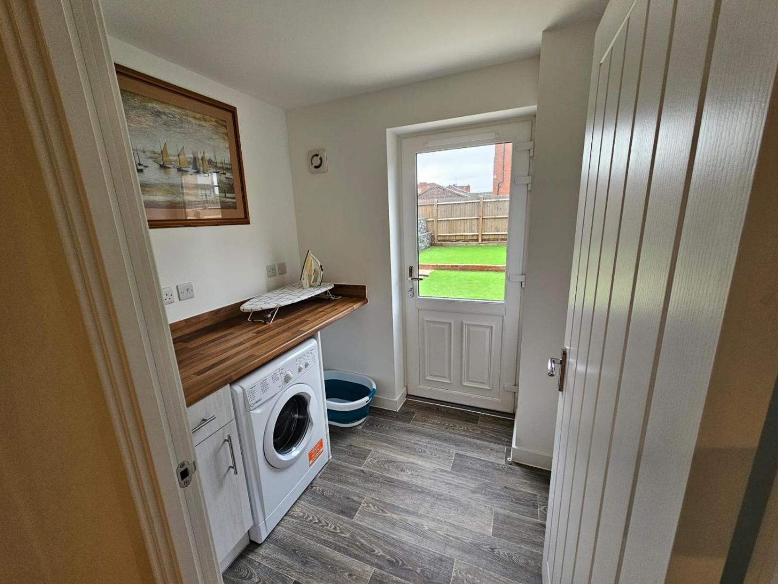 Modern 3 Bedroom Town House Ipswich Exterior foto